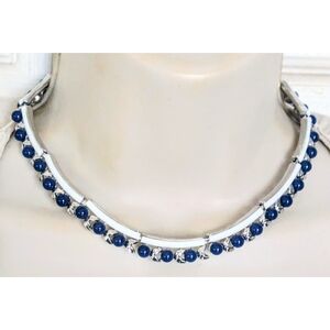 Vtg Beautiful TRIFARI Faux Blue Lapis White Enamel Silver Tone necklace 16"